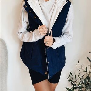 Vintage reversible hooded vest!!